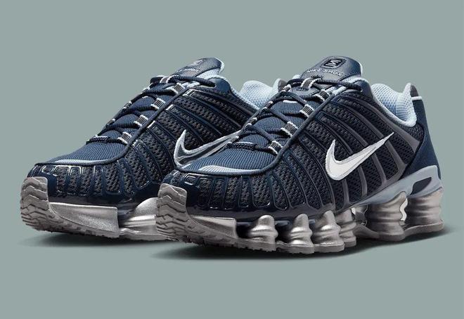 典「气柱鞋」复刻回归！还是讨喜配色！凯发K8旗舰厅AG客服Nike 经(图4)